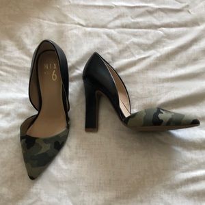 Mix NO. 6 camouflage pumps